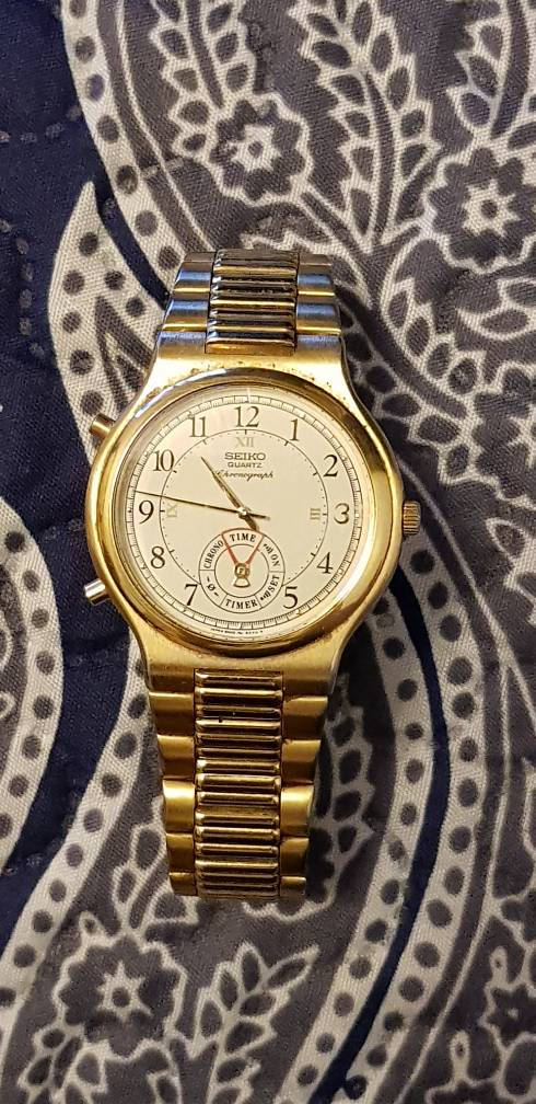 Vintage Chronograph Gold Alarm Quartz -