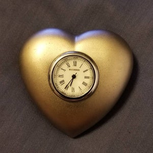Seltene Bucherer Tisch Papierbeschwerer Herz Quarz Uhr