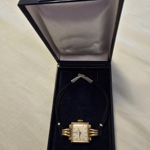 Rare Vintage Bucherer Gold Plated 15 Jewels Manual Wind Ladies Watch