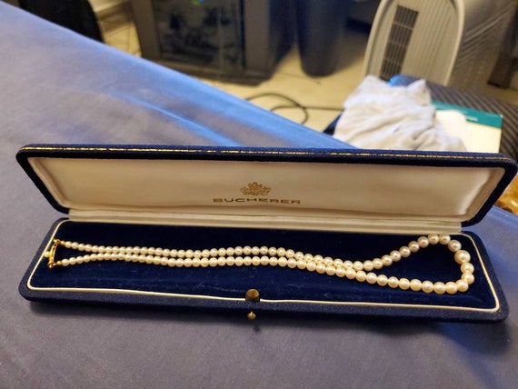 Rare Vintage Bucherer 18k Clasp Cultured Pearls N… - image 1
