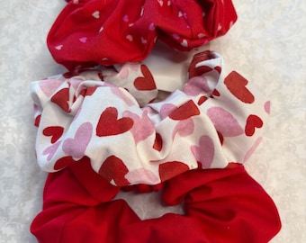 Heart Design Scrunchies - Set of 3 - Red, White, and Pink