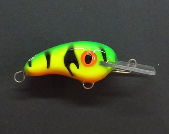 cherry bomb fishing lure Morris Lures - 12" Blue Tint- Like New! Morris Lures Saltwater Tackle The all new 13 Fishing Spiny Lobster is a ultra durable soft bait designed for catching Panfish Cherry Bomb - Gold Fish