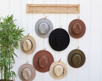 JOJOCY Hat Rack Wall Mounted Hat Rack With 12 Clips, Boho Hat Storage, Decorative Wide Brim Fedora Cowboy Hat Holder (155*80cm