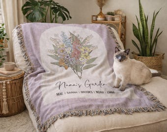 Personalized Birth Flower Woven Blanket | Floral Boho Cotton Throw for Mom, Grandmother, Mother's Day Gift, Custom Family Tapestry Keepsake