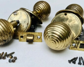 Vintage Victorian Brass Beehive Ribbed Doorknob Sets (2 Pair) Plates Set Screws