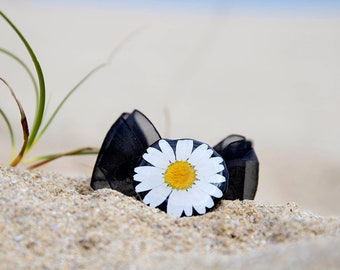 Daisy flower adjustable Bracelet, Pressed flower, Real botanical jewelry, Dried flower,birthday present, special gift, cute bracelet, Unique