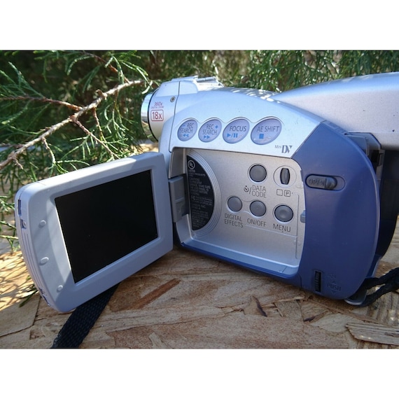 Canon ZR40 Mini DV Digital Video Camcorder Camera Night mode