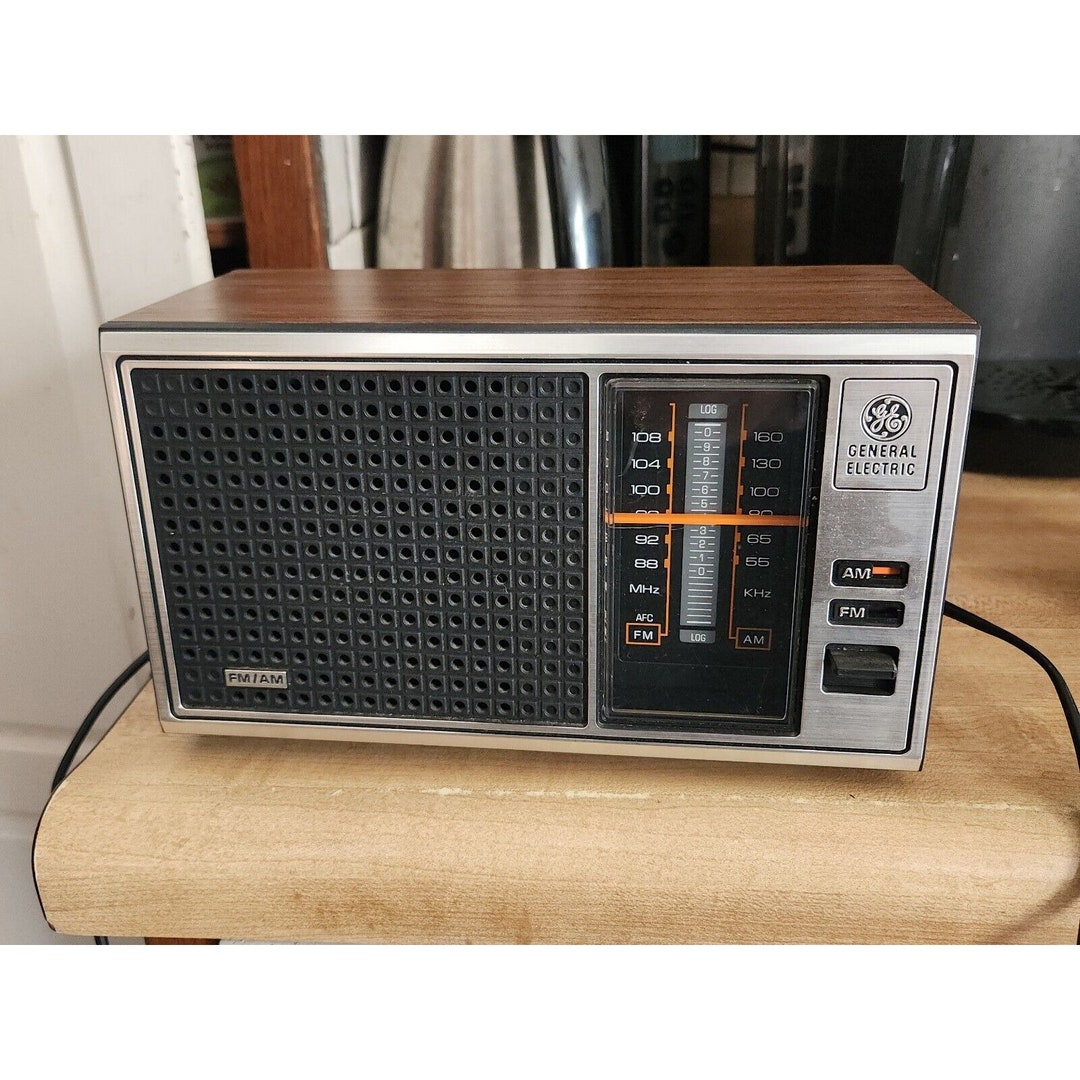 Vintage General Electric AM FM Radio Model NO 7 4115B Tested Etsy vintage-general-electric-am-fm-radio-model-no-7-4115b-tested-etsy