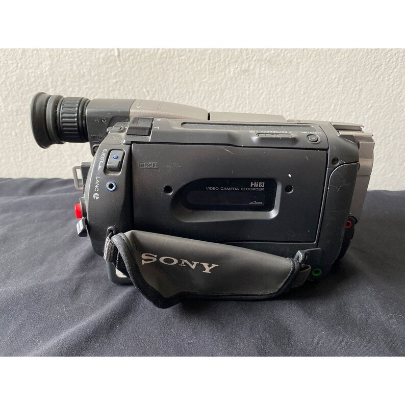 Sony Handycam CCDTRV85 Hi8 Camcorder Etsy