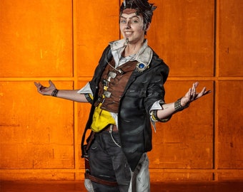 Handsome Jack Cosplay