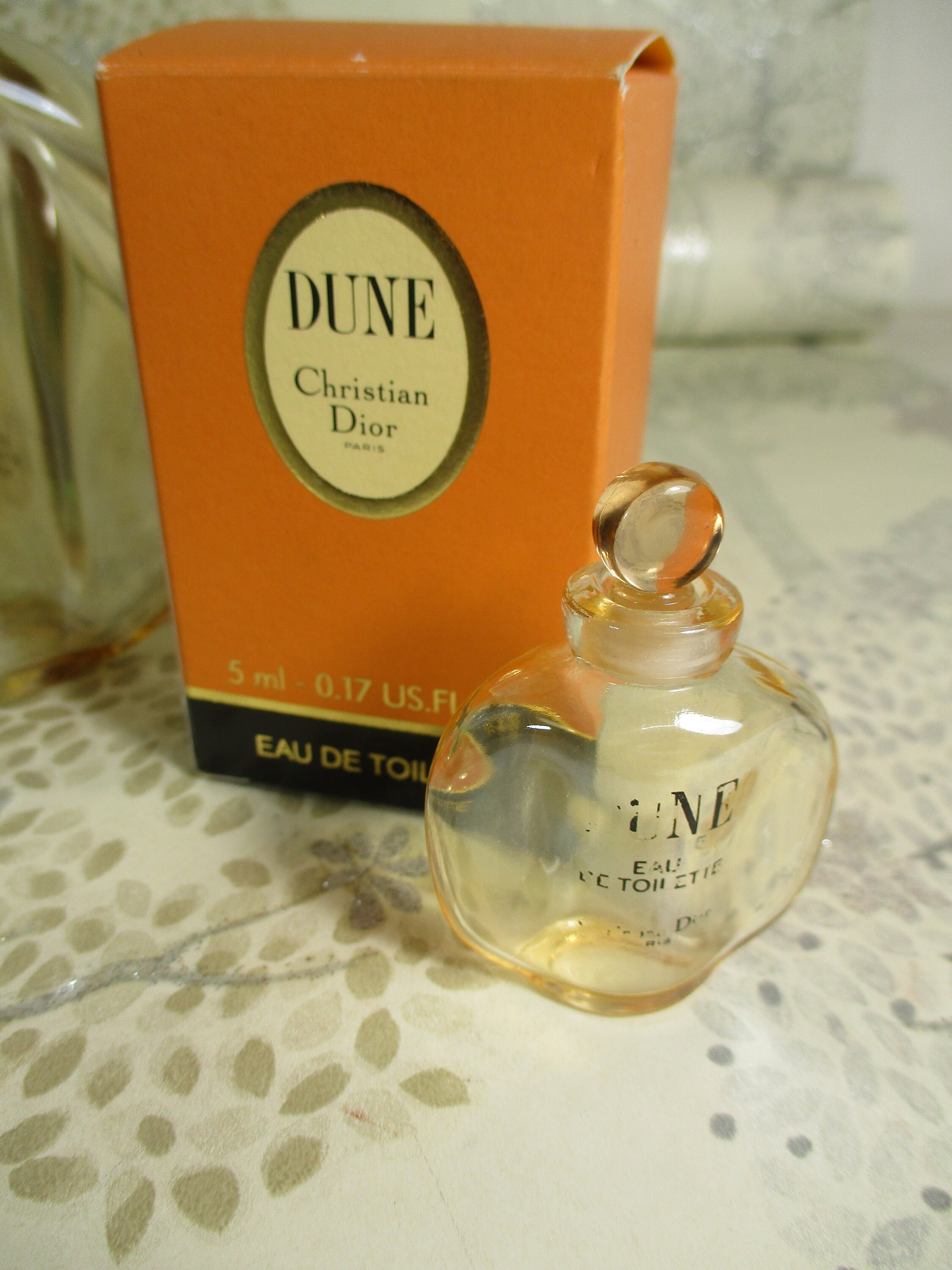 Coleccion Vintage Botellas de Perfume Christan Dior. Duna de Dior. Dior Eau Sauvage. Veneno Dior Tendre. Dior Dune Miniatura y caja. Todo vacio. Etsy Mexico