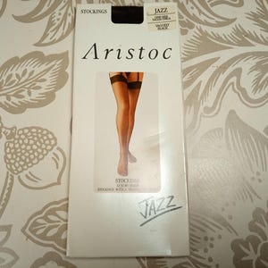 Vintage Aristoc luxe pure zwarte kousen/nylon kousen met glans. Ongeopend. Transparante tenen. Britse maat 4-7. Aristoc-kousen van 100% nylon