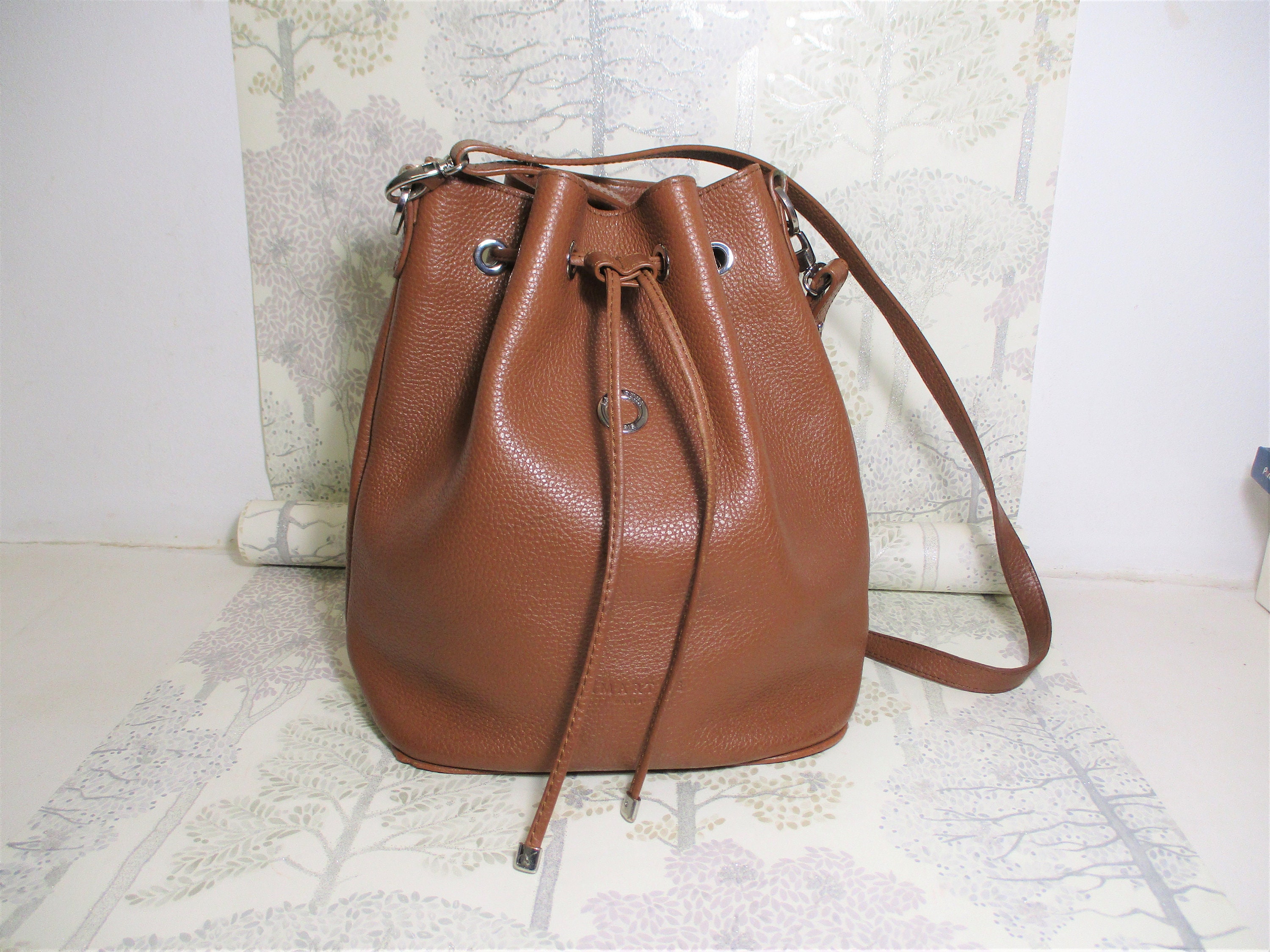 AUTHENTIC - LONGCHAMP Marine Le Pliage Neo Bucket Bag, Luxury