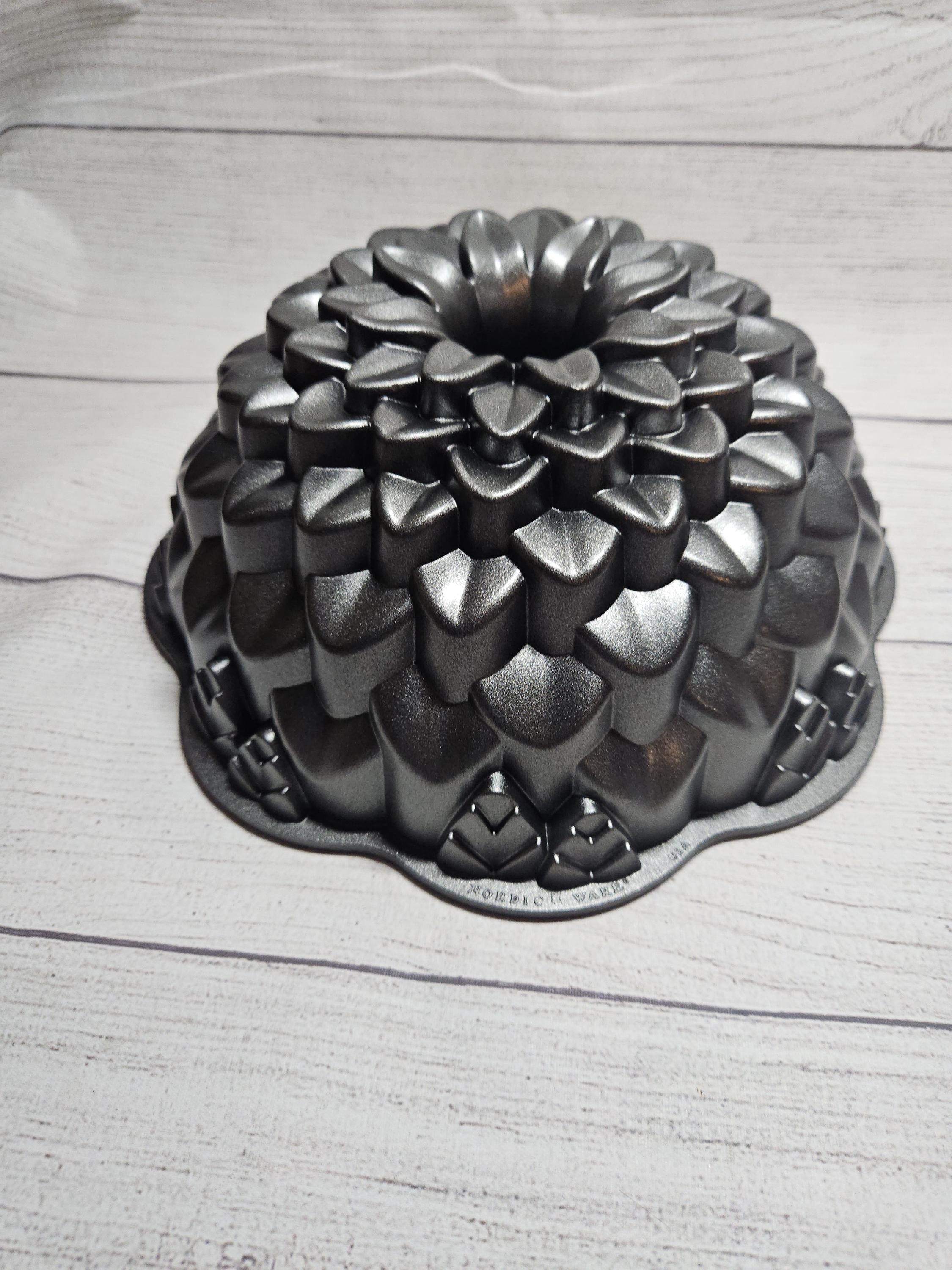 Vintage Nordic Ware - Etsy