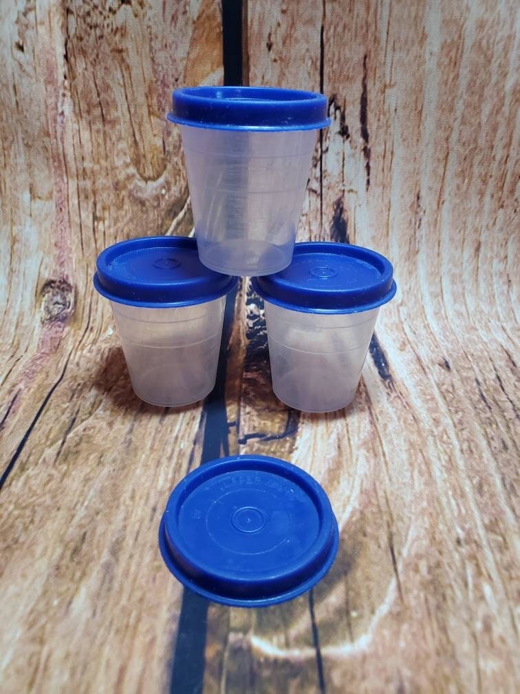  Tupperware Set of 5 Smidgets 1 Ounce Mini Containers