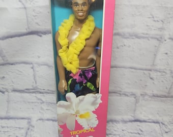 Vintage TROPIC KEN BARBIE African American Black Doll 1985 #1023 New Old Stock!
