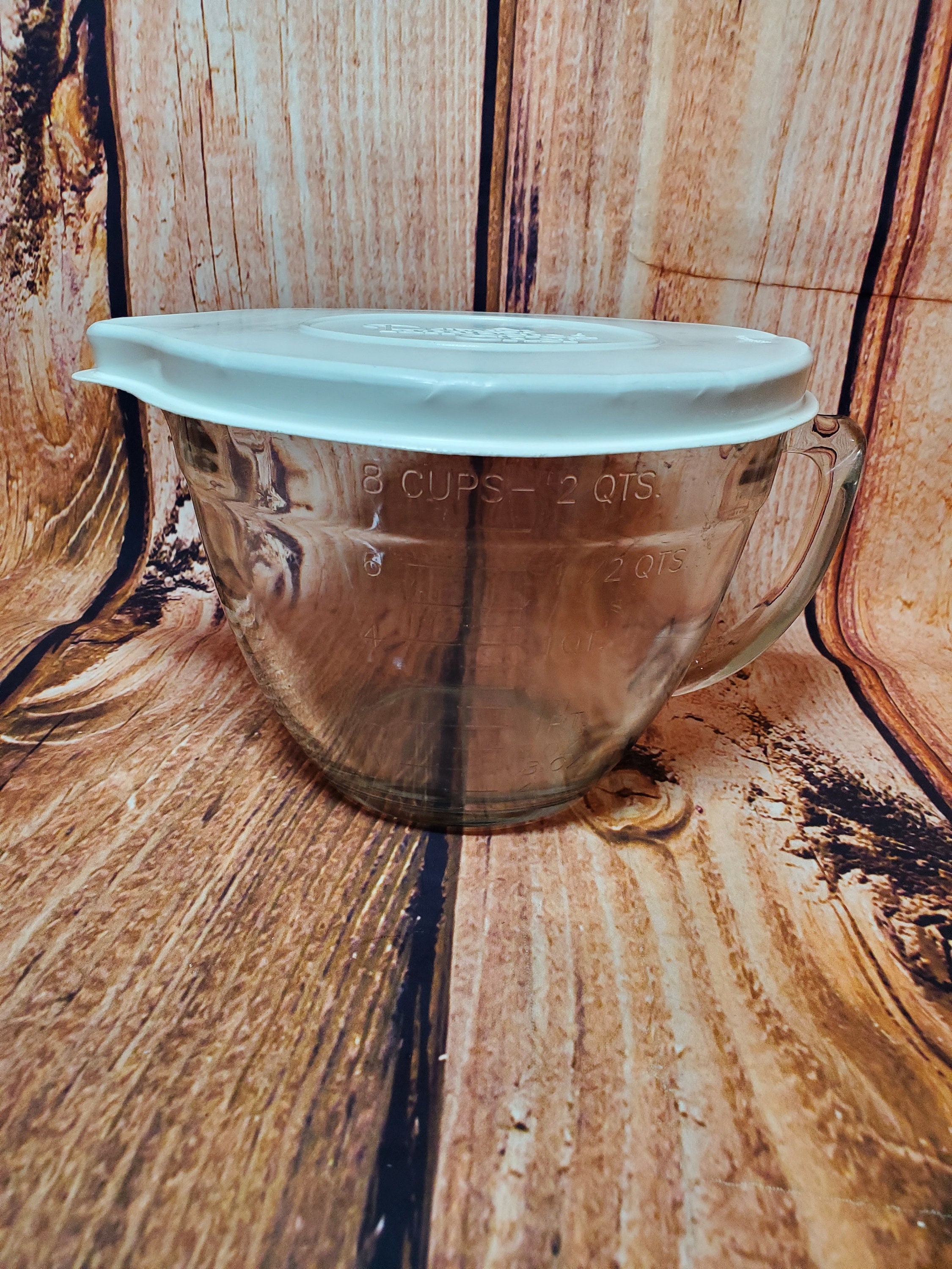 Batter and Mixing Bowl by the Pampered Chef, Vintage 2 Quart Glass  Measuring Bowl Baking and Cooking Utensils 