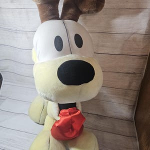 HUGE Odie Stuffed Plush from Garfield - 3 ft Tall! - Play by Play Toys 1980s/1990s