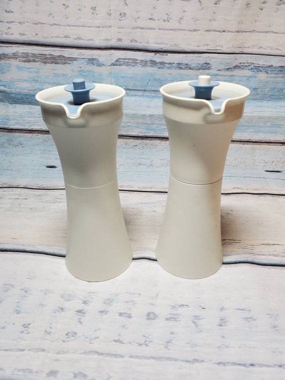 Tupperware Salad Dressing Containers Set of 2 1246 WITH LIDS Etsy