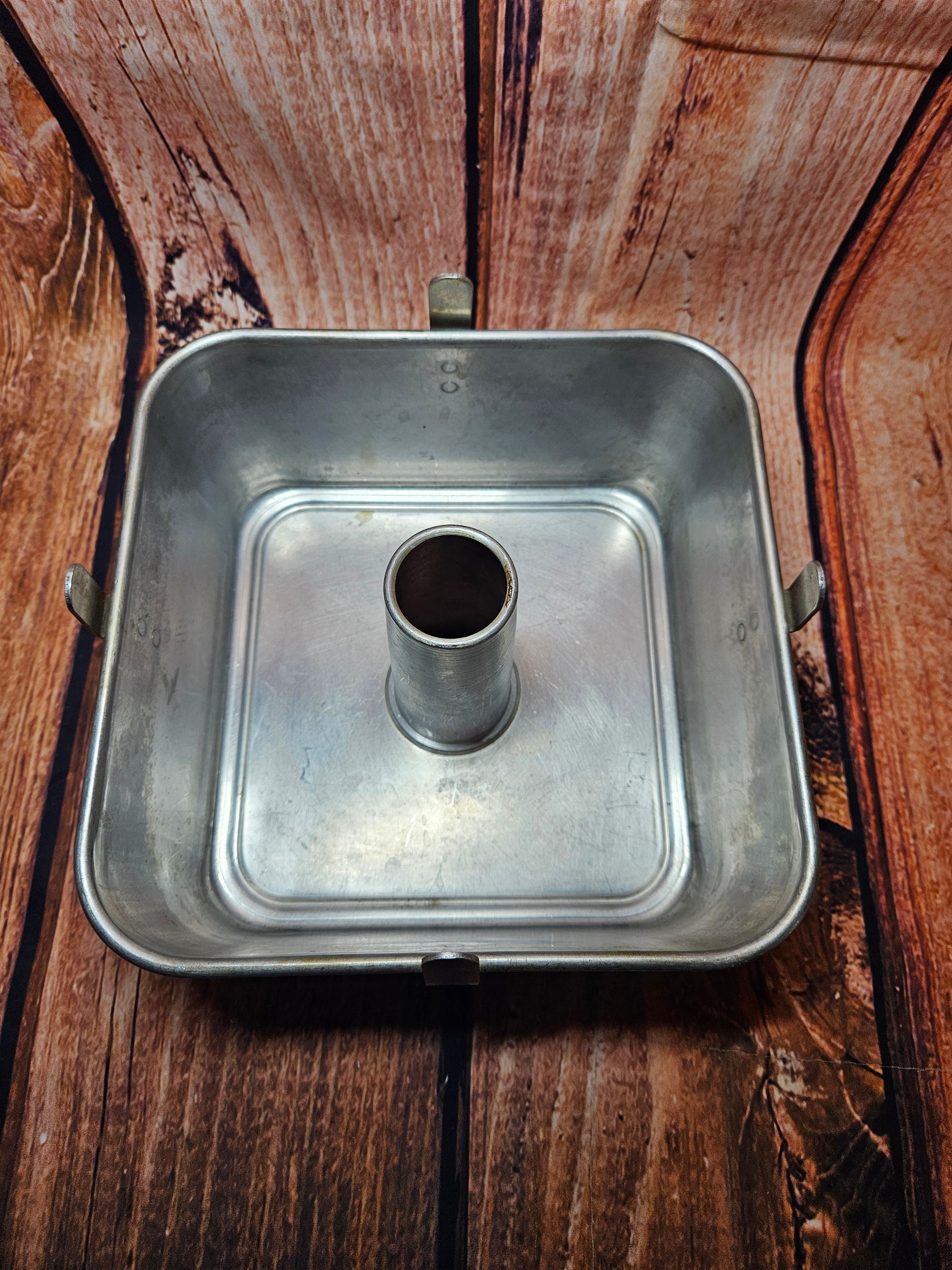 Vintage Aluminum Square Angel Food Cake Tube Pan 9x9x4 Baking 