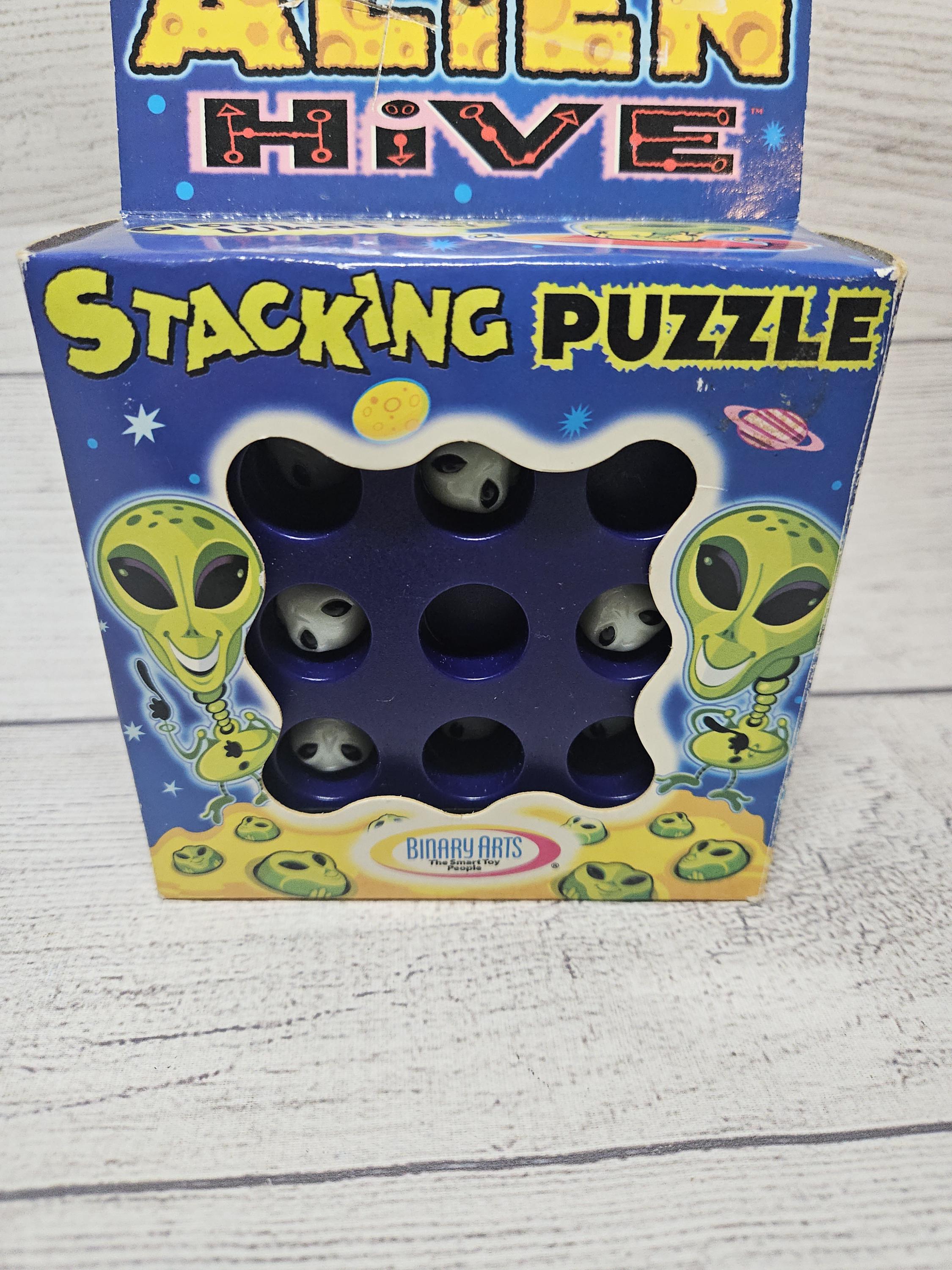 Alien Hive Stacking Puzzle - 1998 Binary Arts - COMPLETE - Vintage ...