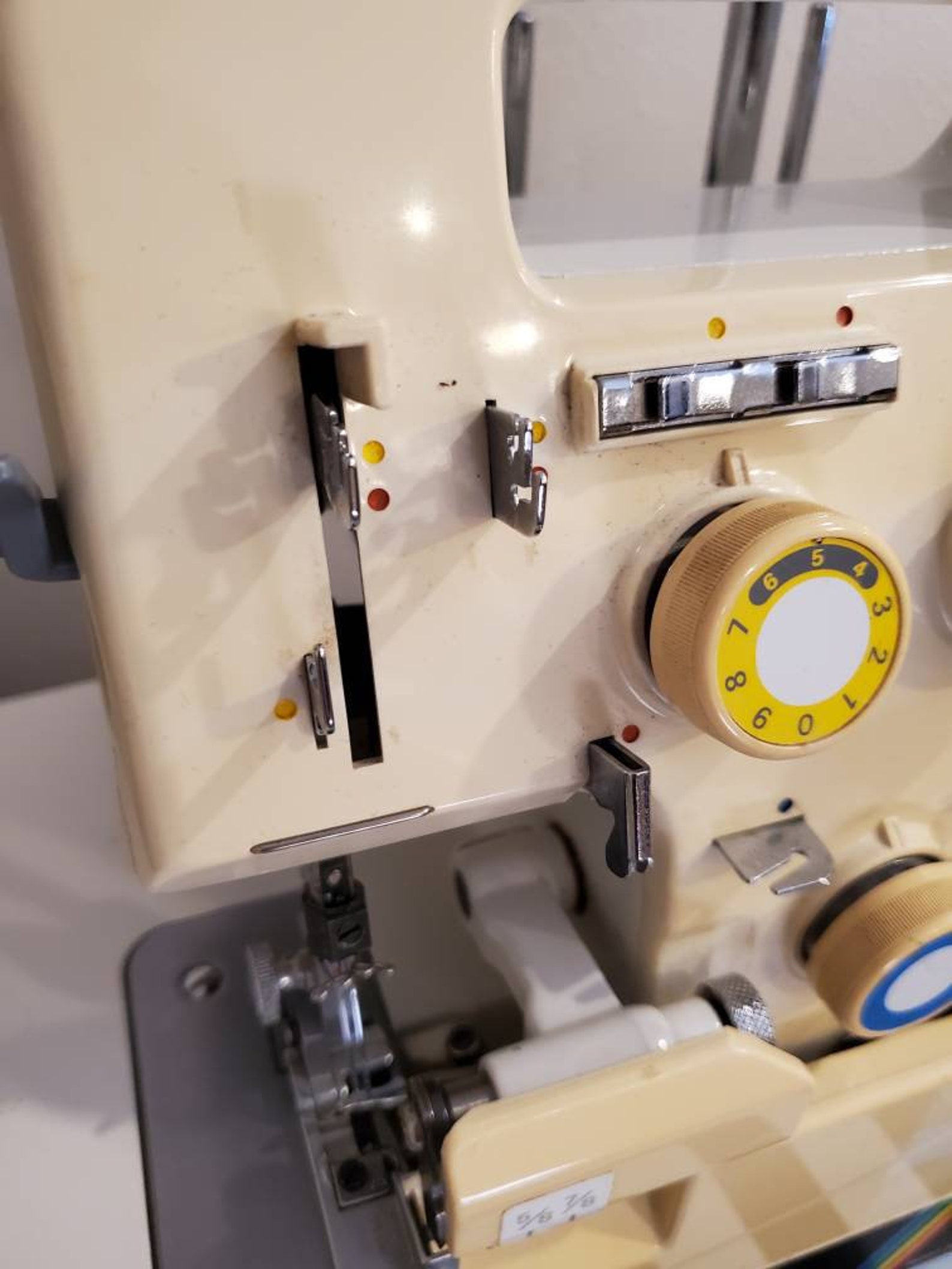 Vintage Toyota Sewing Machine Model 6600 WORKS 3 & 4 Thread Etsy