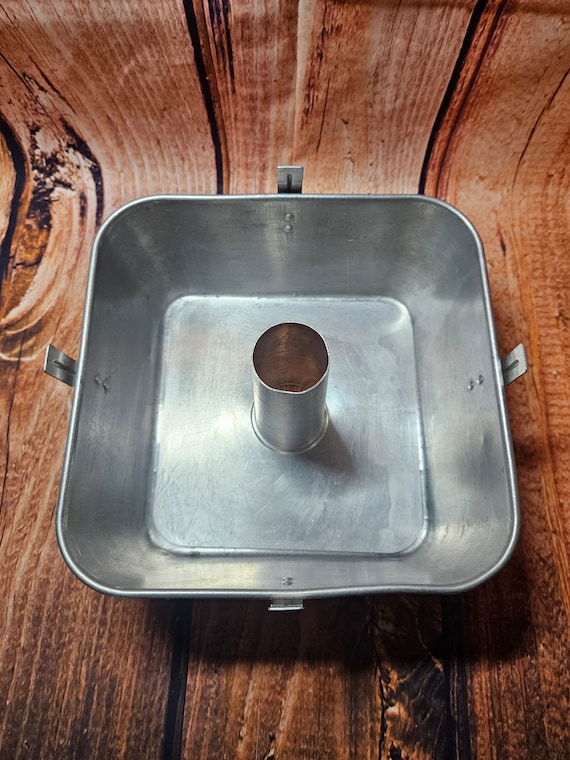 Vintage Aluminum Square Angel Food Cake Tube Pan 9x9x4 Baking