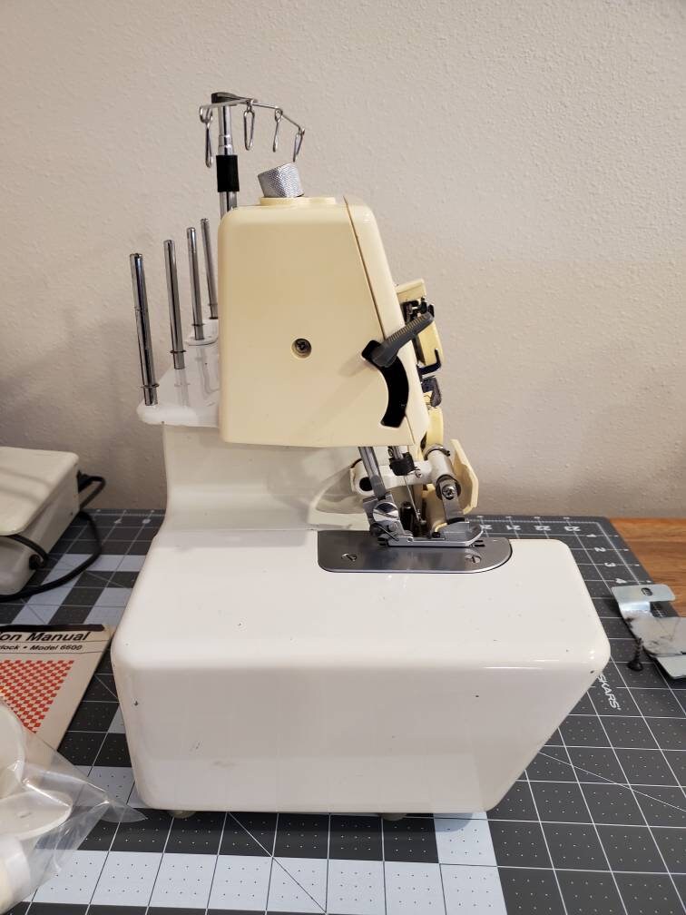 Vintage Toyota Sewing Machine Model 6600 WORKS 3 & 4 Thread Etsy