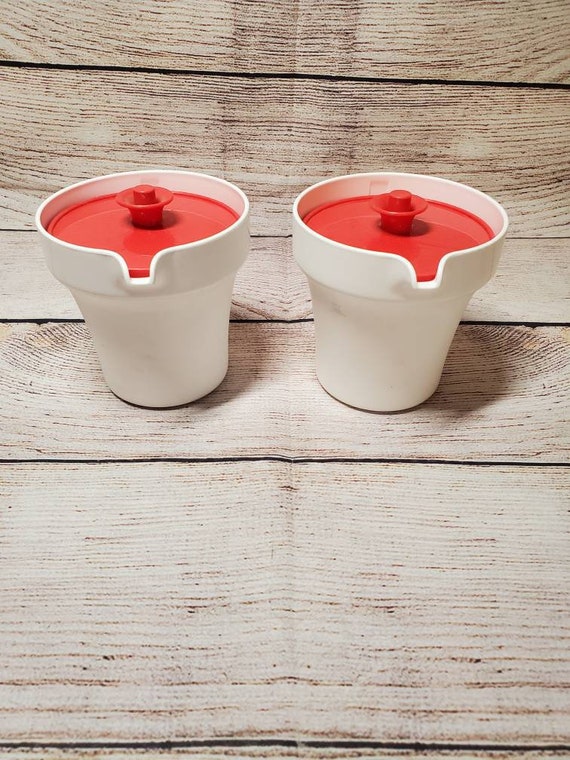 Vintage Tupperware Creamer Containers 1210 White With Red Lids