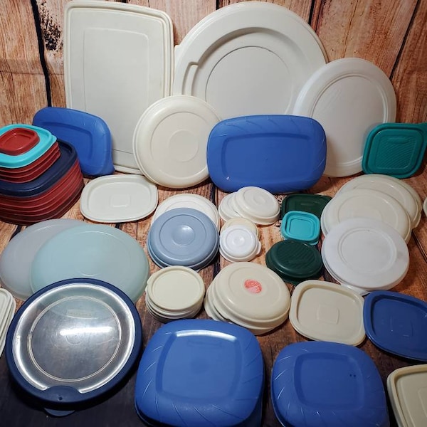 RUBBERMAID Replacement Lids - READ DESCRIPTION - Pre-Owned - Lots of Variety...1980s and 1990s