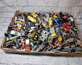 VTG Hot Wheels Diecast Toy Car Lot - 2006 & Older-*10lb RANDOM Loose Collection*