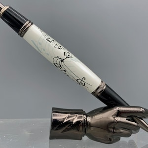 Caneta esferográfica branca Music Lover's com revestimento em cromo preto e bronze - FEITO SOB ENCOMENDA