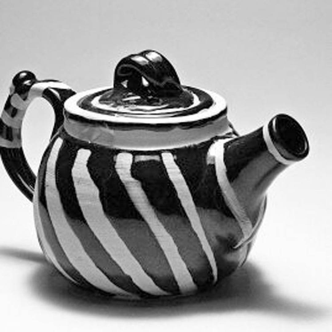 Wattlefield Pottery Teapot Handmade by Andrea Young. Etsy
