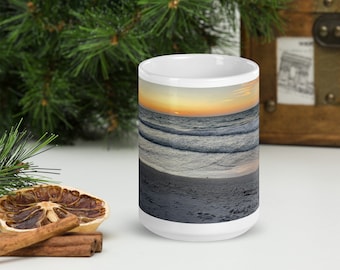 White glossy mug - Beach Scene