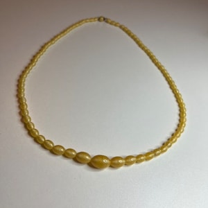 1930s Glass Necklace Yellow Glass Necklace Beaded Necklace 1920s Necklace Peking Glass Beaded Graded Necklace Vintage Jewelry 23inches