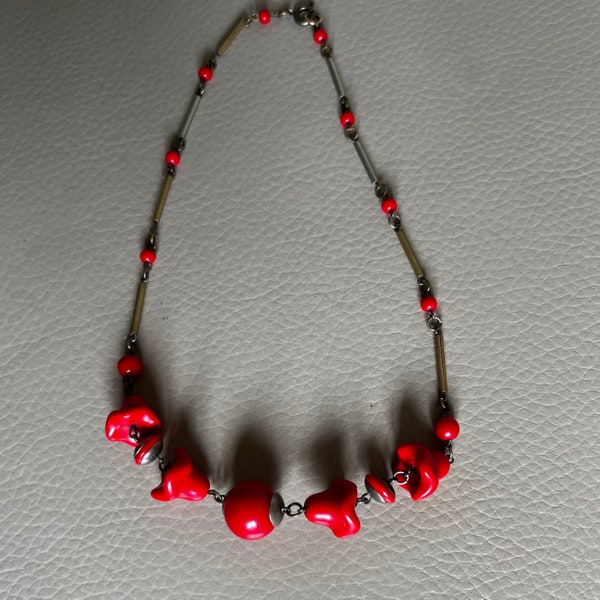 Collier de fleurs antiques des années 1930 collier collier en verre rouge collier floral vintage collier de fleurs vintage collier antique des années 1920 16 pouces 16 pouces