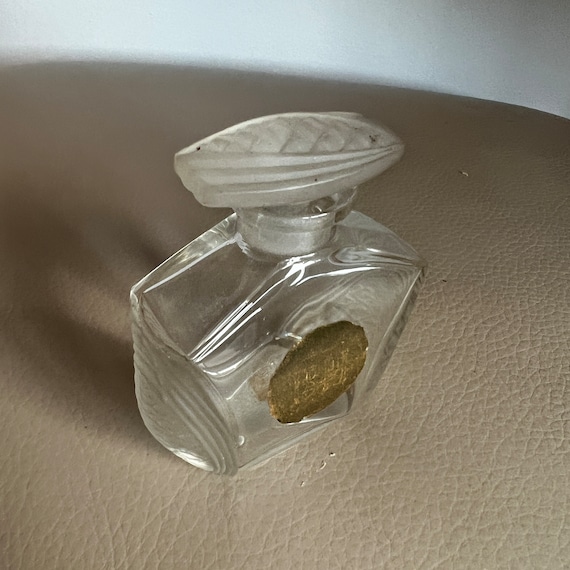 antique perfume bottle vintage glass perfume bott… - image 1