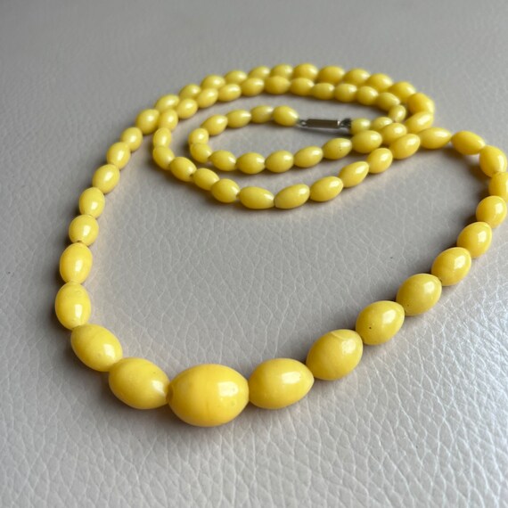 1930s Glass Necklace Yellow Glass Necklace Beaded Necklace Etsy