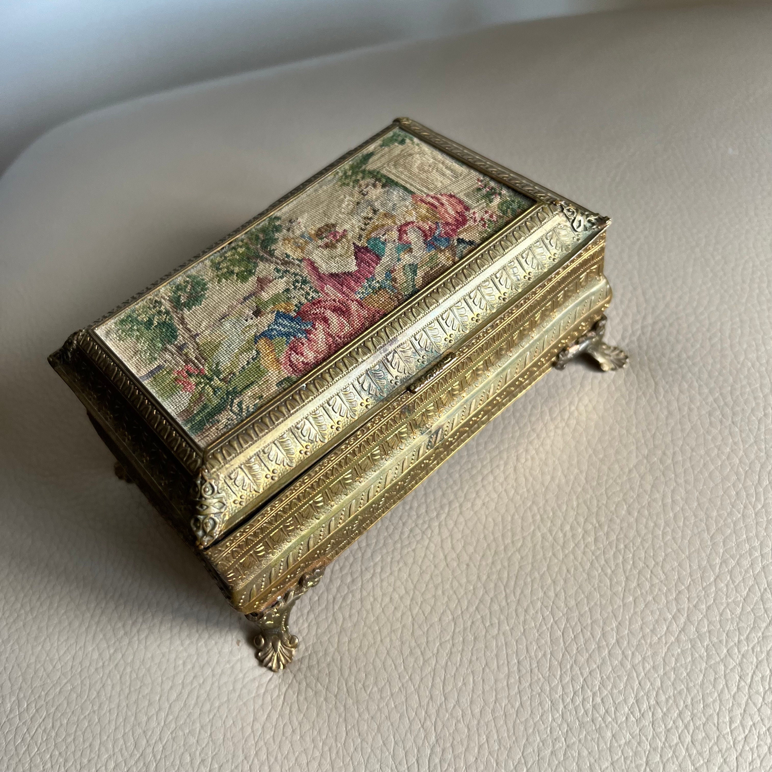 Vintage Brass Toned Travel Jewelry Box Red Velvet Lining Hinged Footed