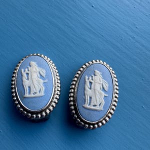 Wedgwood Silver Earrings Clip On Earrings Hallmarked Silver Earrings Blue Jasperware Clip on Earrings London 1973 1970s Silver Earrings