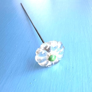 Antique Hatpin Glass Flower Hatpin Clear Glass Hat pin Antique Glass Hat pin 1910s Hatpin 1920s Hat Pin Antique Floral Hatpin Green Glass
