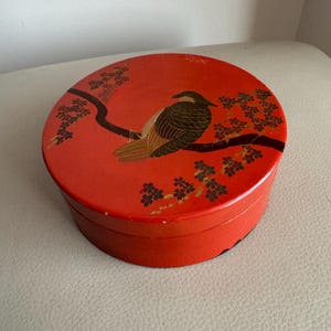 antique Japanese red lacquer box hand painted antique jewelry box antique lidded box antique trinket box 1920s 1930s antique Japanese box