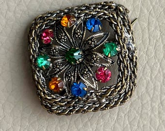 Broche de cristal checo de la década de 1920: antiguo alfiler de filigrana Art Nouveau