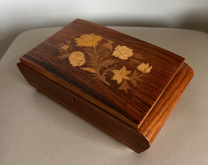 1970s Jewellery Box Musical Jewellery Box Inlaid Wood Vintage Jewelry