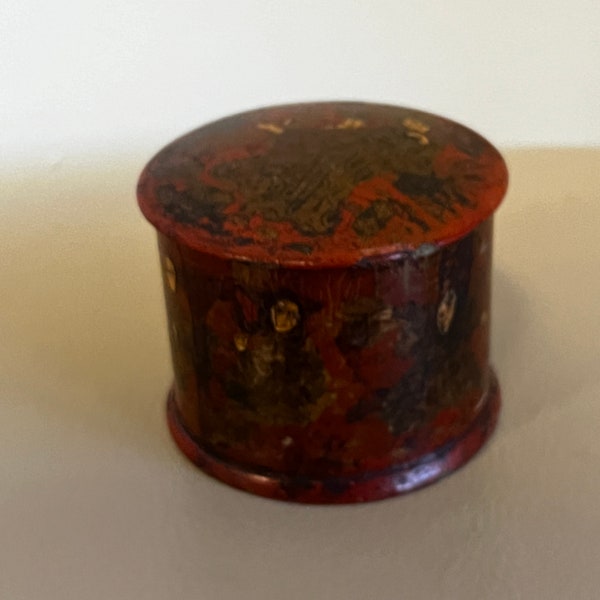 Antique Japanese red lacquer box antique box antique trinket box antique jewelry box Japanese Meiji hand painted 19th century 1870s 1880s