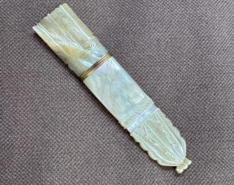 Estuche antiguo francés de agujas de nácar: estuche de costura Charles X