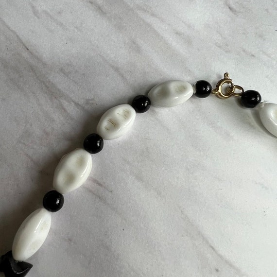 1930s Glass Necklace Black and White Glass Neckla… - image 6