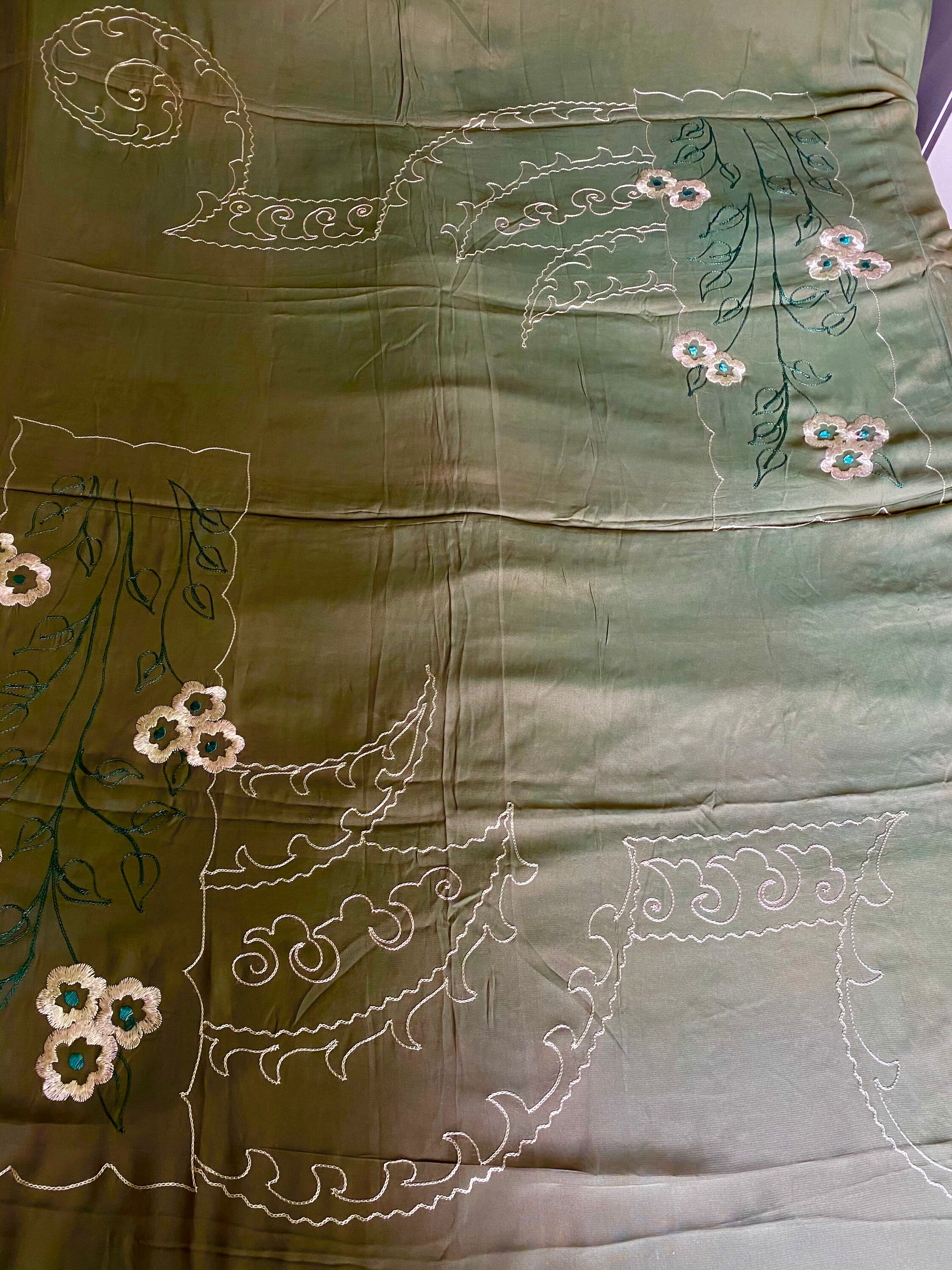 1930s Silk Bedspread Embroidered Silk Bed Cover Green Silk | Etsy