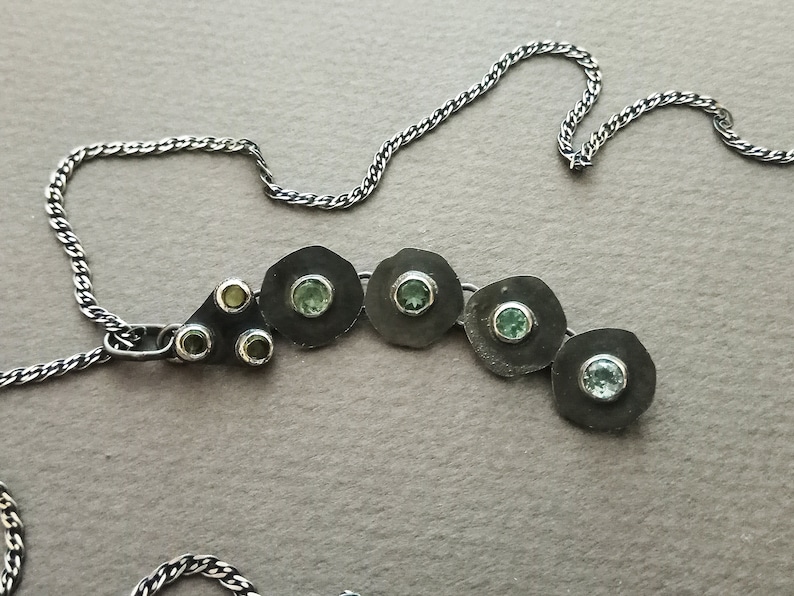 Green tourmaline pendant Snake pendant Dangle long pendant Minimalist simple pendant Tourmaline jewelry Snake jewelry Serpent pendant Animal