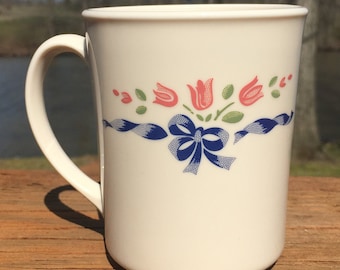 One Sentimental Ribbons-Corning USA Cup/Mug/Discontinued Pattern/Replacement/Ivory/Pink/Blue/Microwave safe